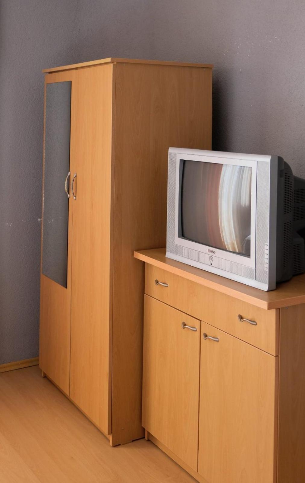 Hotel Ariston Струга Экстерьер фото